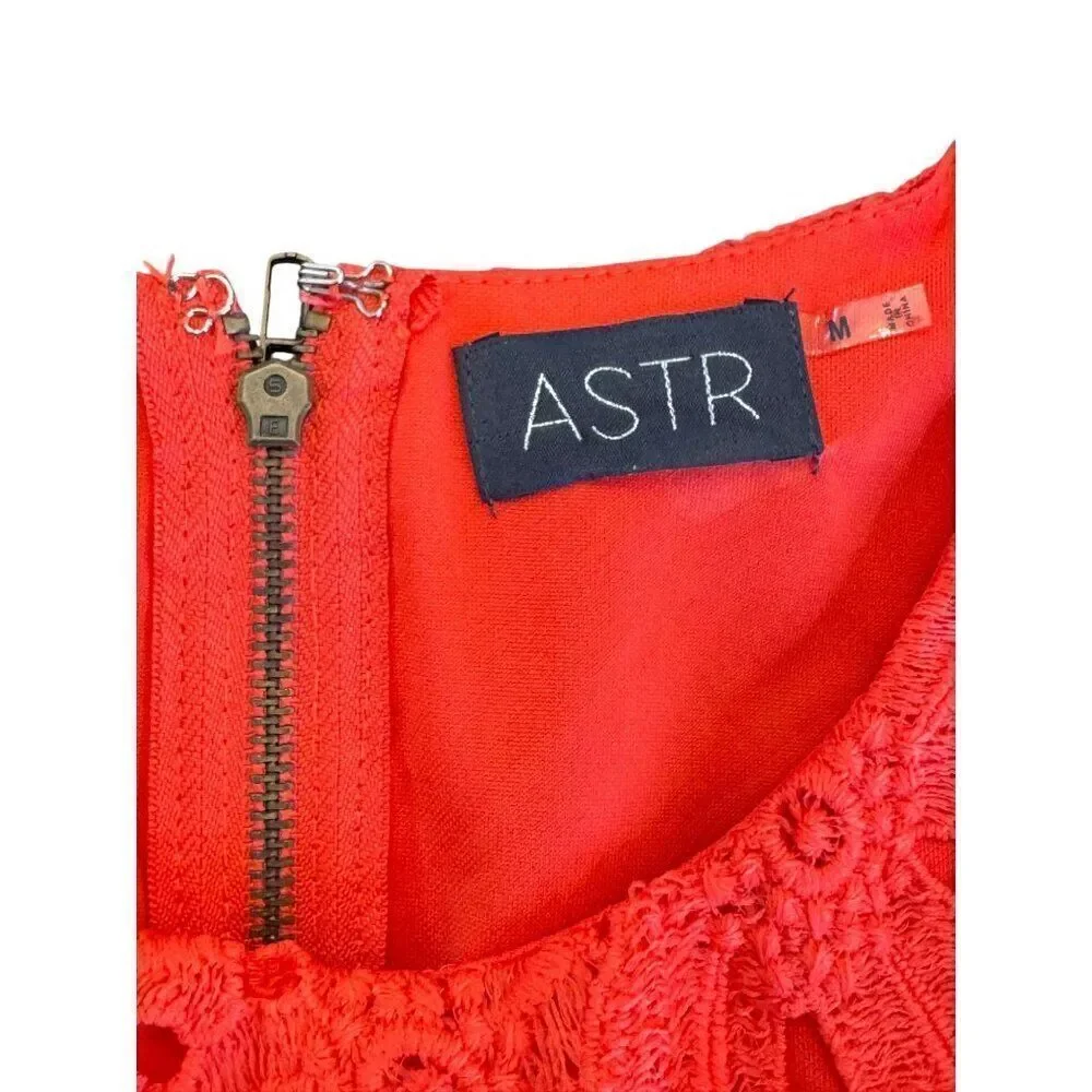 ASTR Red Lace Overlay Sleeveless Dress With Lined Interior Back Zipper Sz M EUC